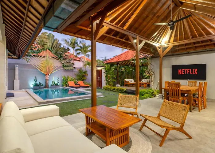 Amaluna Ii 3br Private Pool Near Center *