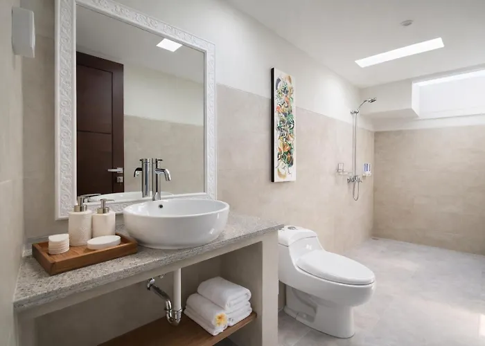 Amaluna Ii 3br Private Pool Near Center Вилла