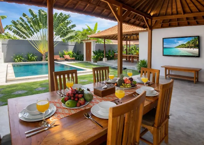 Amaluna Ii 3br Private Pool Near Center Villa