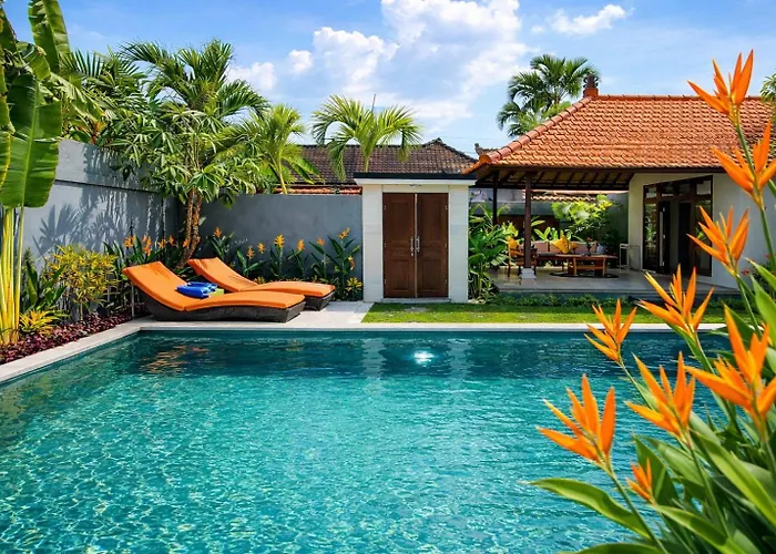 Amaluna Ii 3br Private Pool Near Center Villa Seminyak